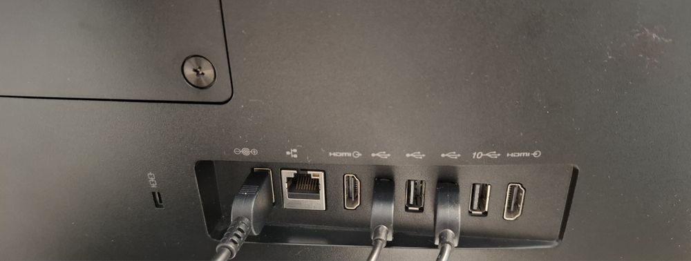 All-In-One Lenovo V530-22ICB AIO -  Touchscreen