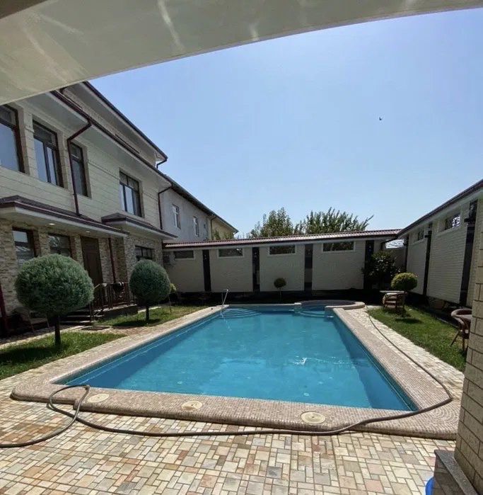 Сдается евродом на Алишерабаде