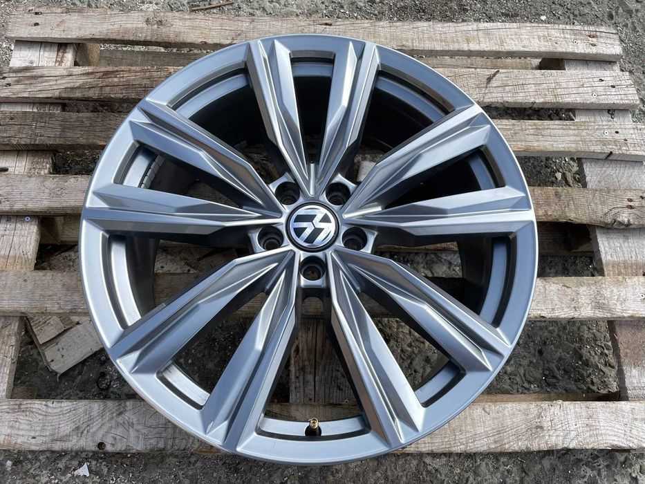 20 джанта 5х112 VW Tiguan II Cape Town 5NA601025H 5NN601025J Единичка