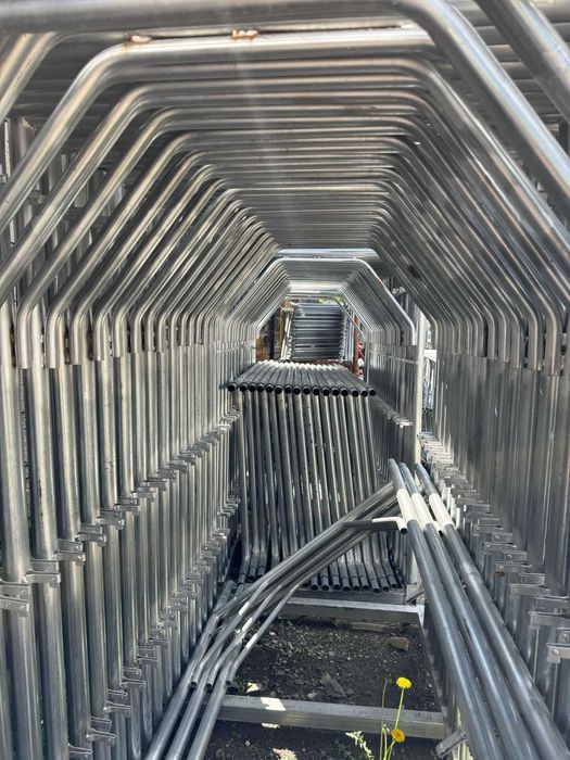 Super oferta la schele fixe de fatada