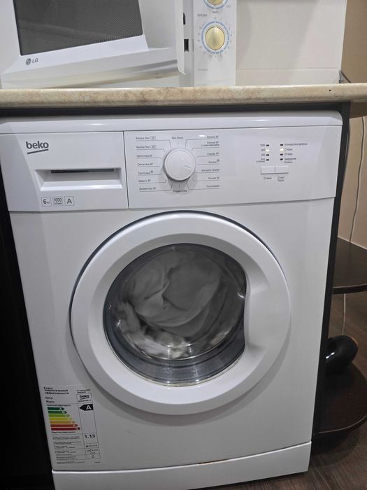 Продам стиральную машинку