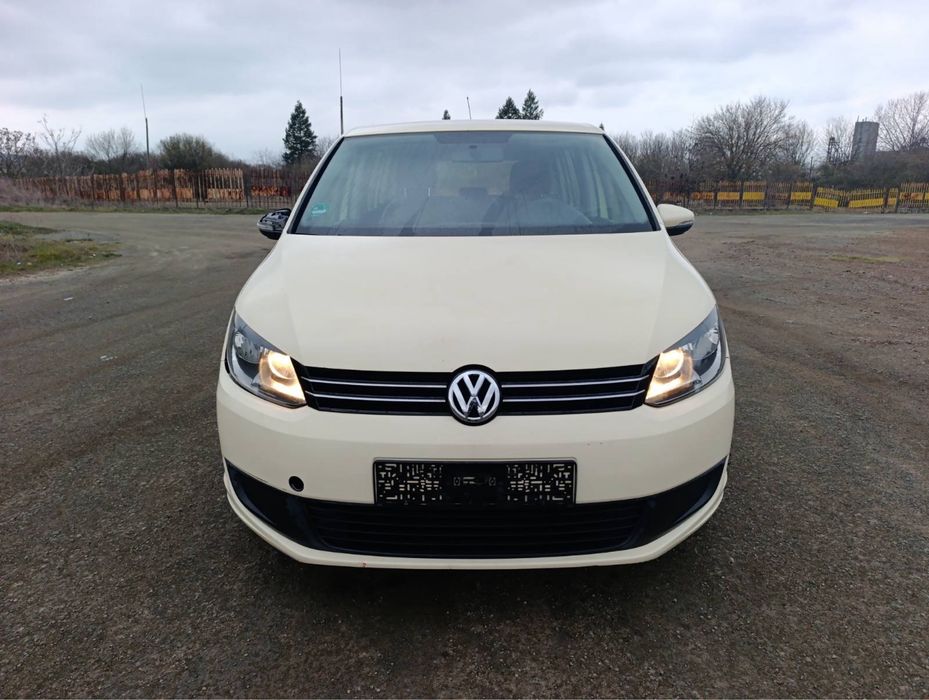 VW Touran1.6 TDi 6+1 105к.с.