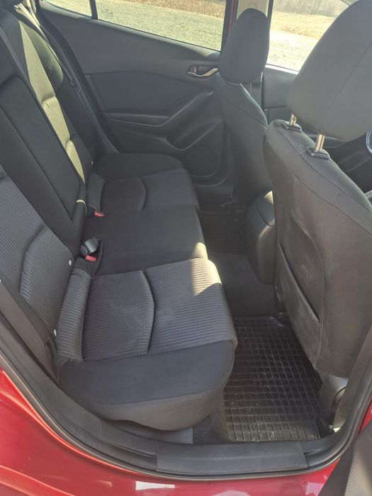 Vand Mazda 3 2.2 2015!