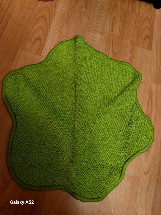 Продавам   пътеки