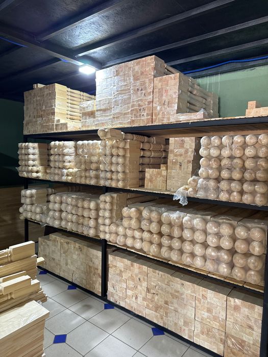 Лестница деревянная