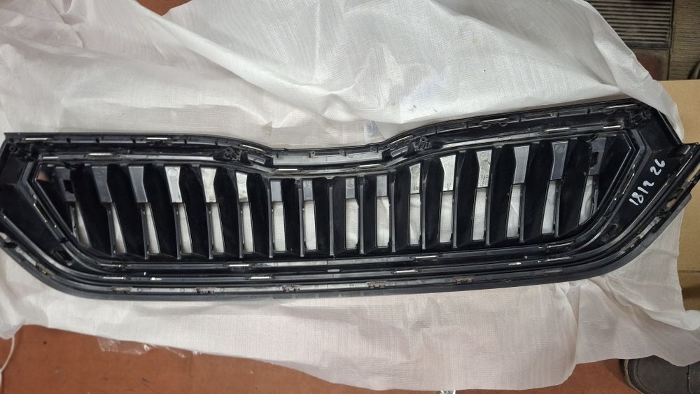 Решётка.   Шкода,