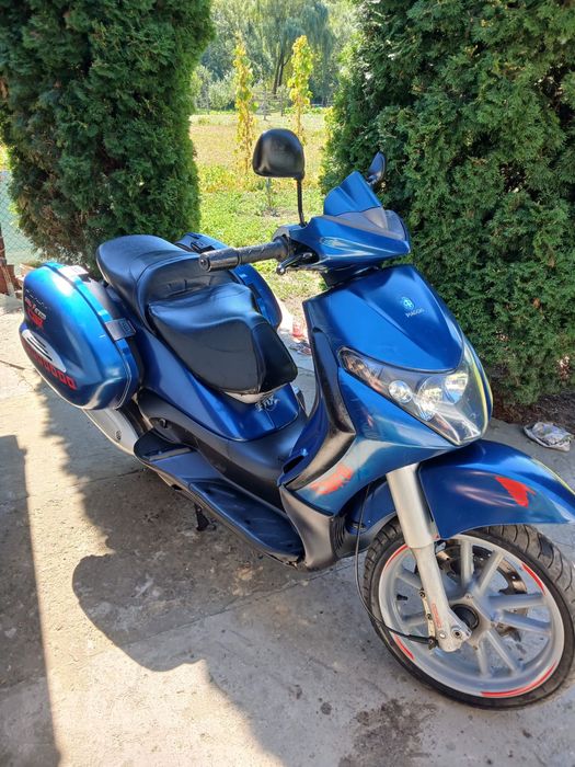 Vând Piaggio Brevaly