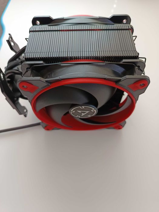 Ryzen 3900x, AsRock AB350 K4, G.Skill 2x4gb, 850 EVO 250GB, Arctic 34