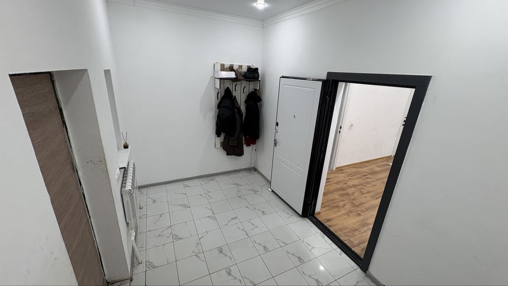 Продаётся два дома на одном участке