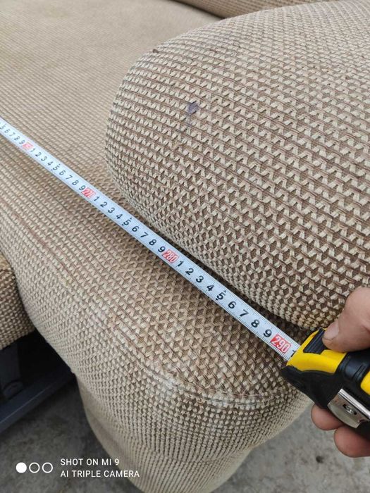 Продам Диван б/у