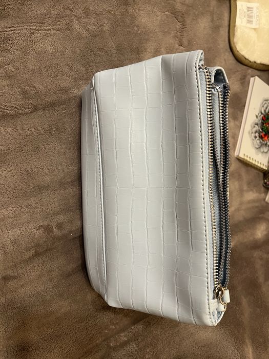 Portfard albastru deschis