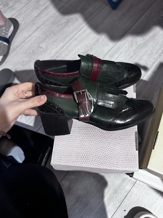 Туфли женские нарядные