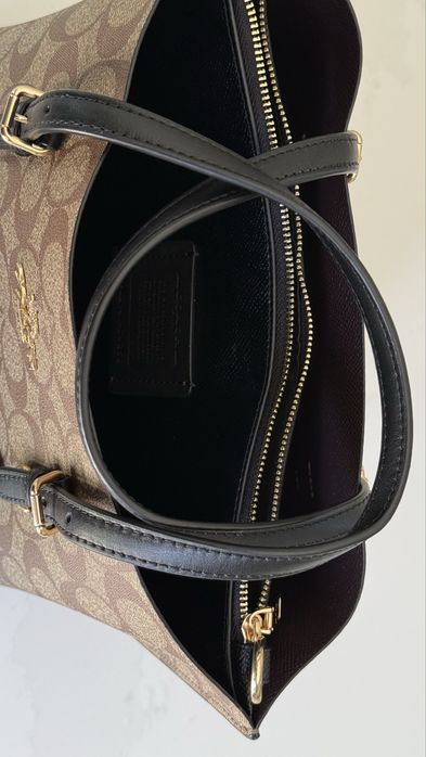 Чанта Coach Mollie Tote 25 in signature canvas