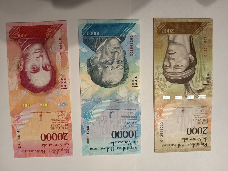 Банкноти Венецуела