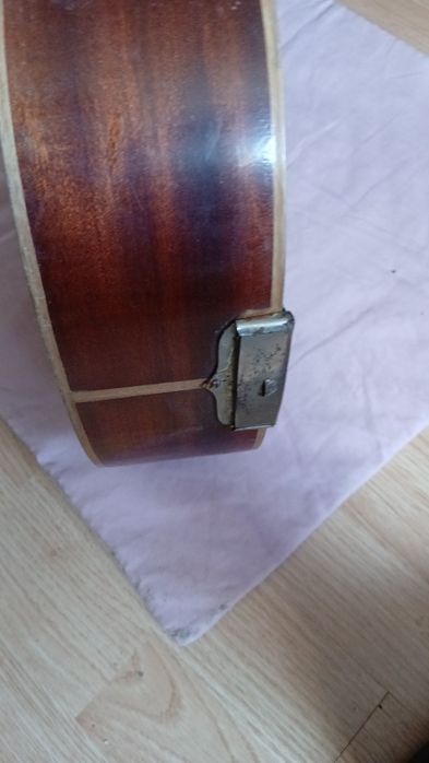 Vand bandurrie spaniola vintaje ,originală.Hijos de Tatay-Colectie Folk