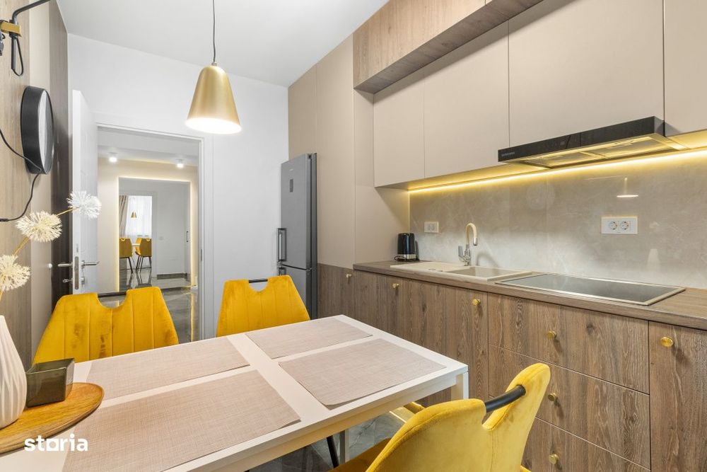 Apartament modern cu 2 camere, 66 mp, LUX– langa Coresi Mall, Comisi