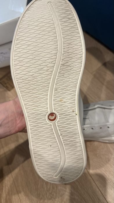 Белые кеды Clarks