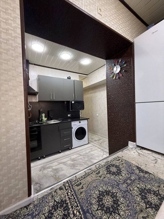 Сотилади 2/2/4 Коракамиш 2/3