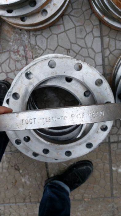 Продам фланцы в большом количестве