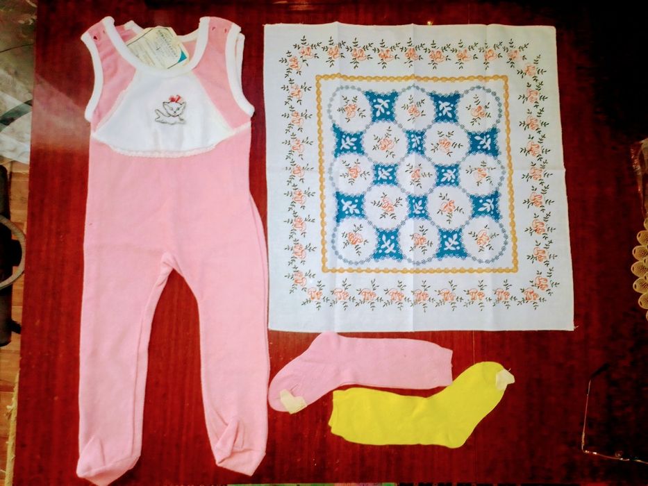 Продам детскую одежду