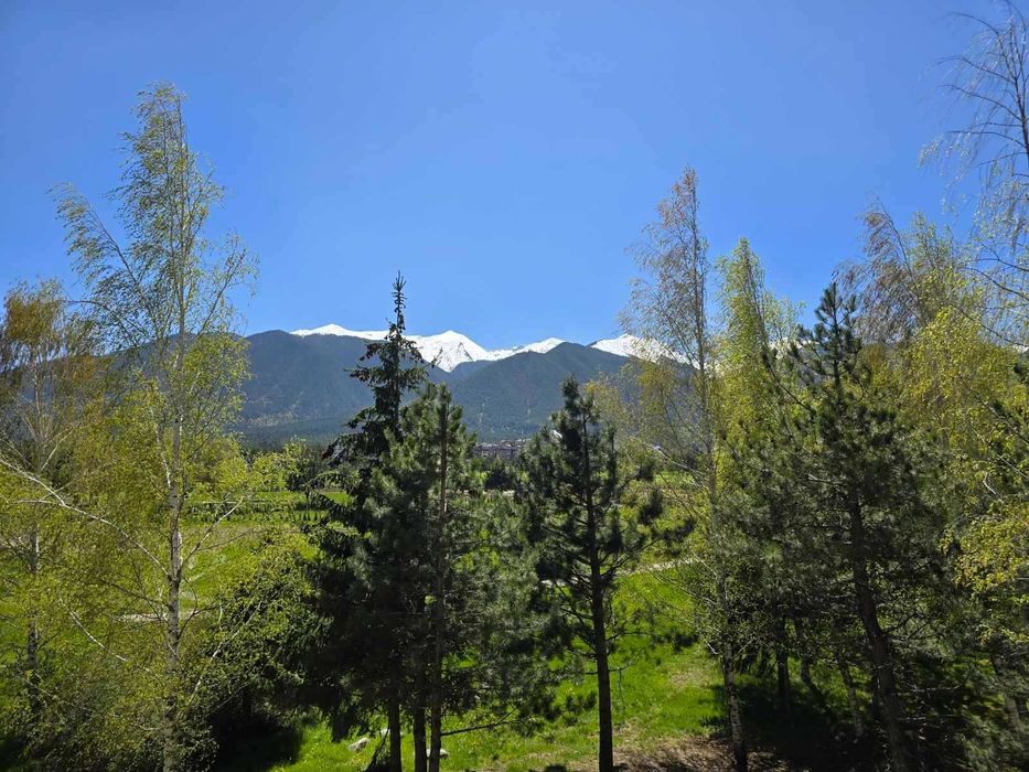 Луксозно обзаведен тристаен апартамент с южно изложение за продажба в комплекс Тера