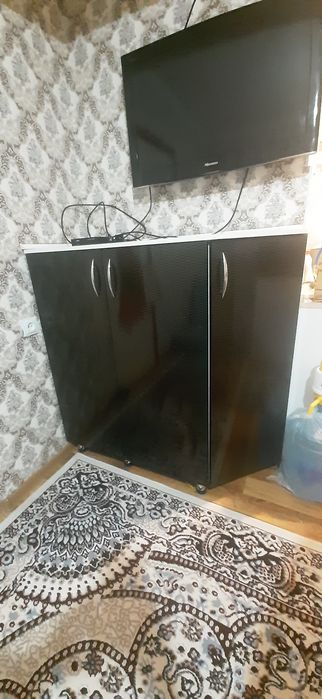 Кухонный шкаф, срочно