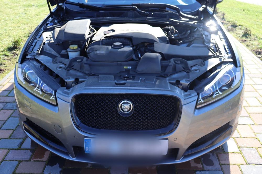 Jaguar XF 3.0d 2011