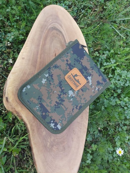 Туристически комплект ОХОТНИК манерка,2 чаши,лъжица,вилица и карти в к