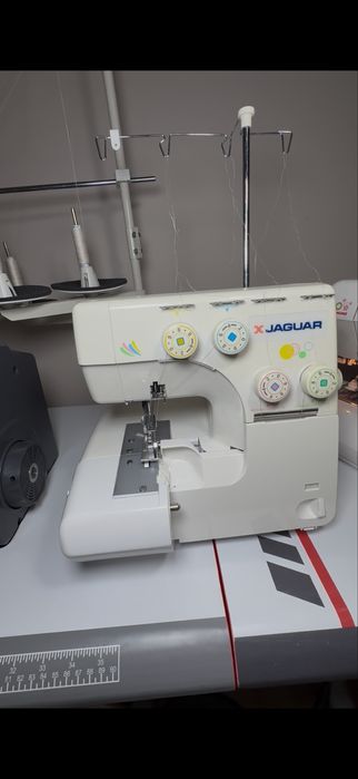 Оверлок jaguar 880d