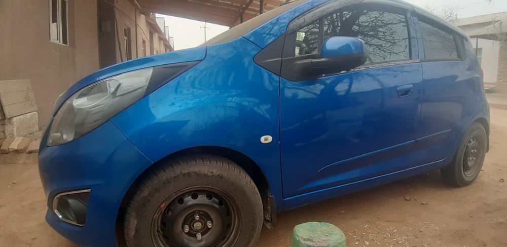 Спарк автомошинаси