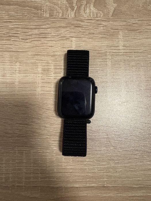 Аксесоари за Apple Watch SE 2 44 mm
