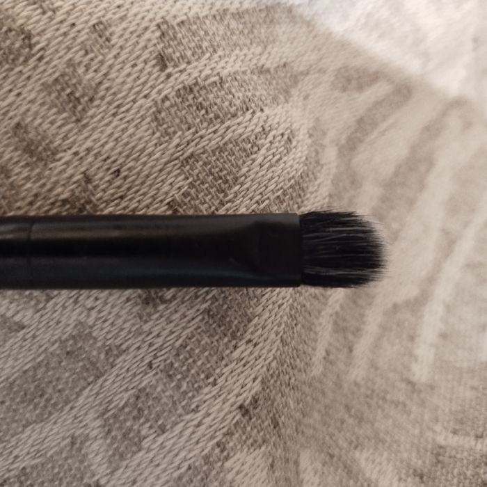 Кисточка MAC продам