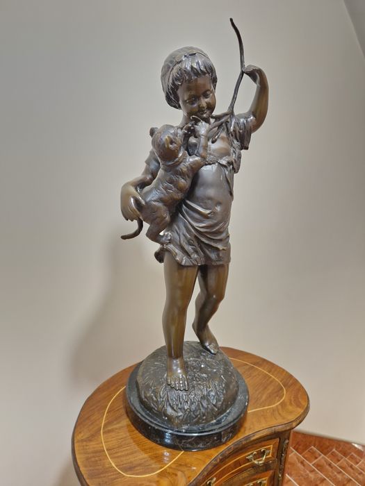 Уникална антикварна френска бронзова фигура скулптура