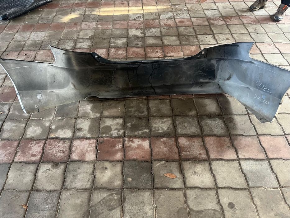 Камри 40/45 продам задний бампер