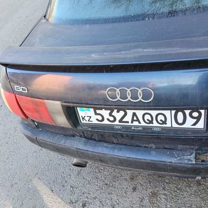 Продам ауди 80 б4