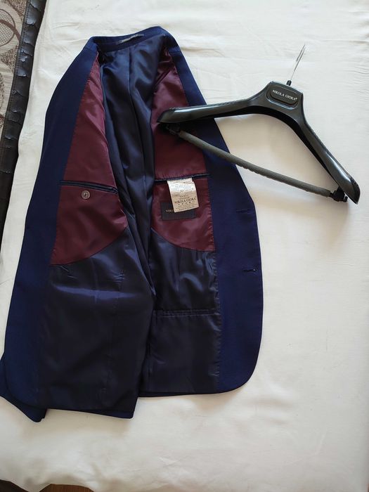 Официален костюм - мъжки