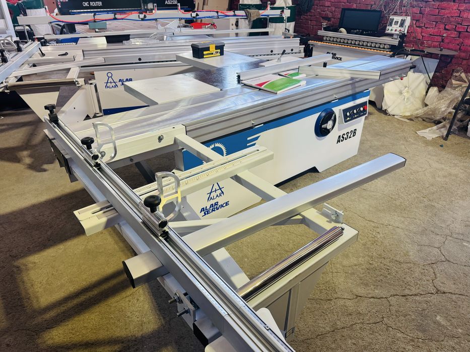 Форматно-раскроечный станок