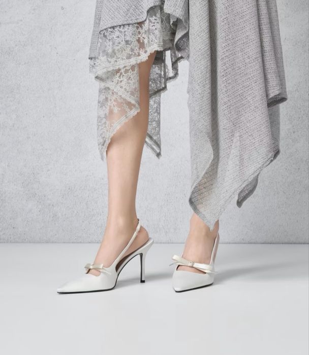 Новые оригинальные туфли Charles and Keith