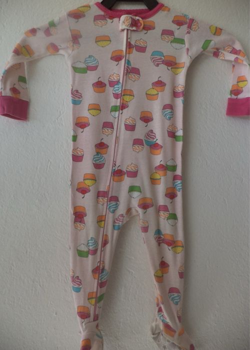 Лотове пижамки 9-12 месеца