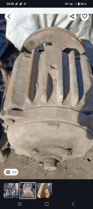 Продам мотор 220 помпу