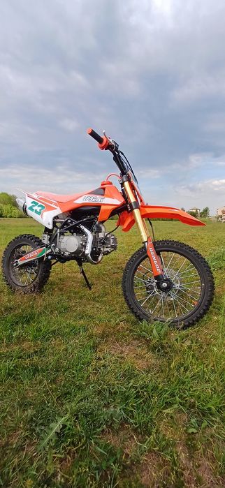 Продавам мотор upbeat 125cc