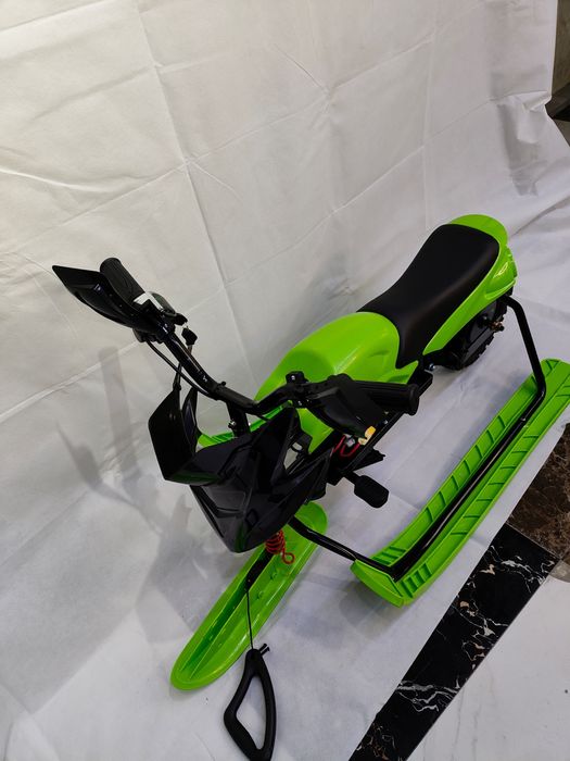 Детский снегоход