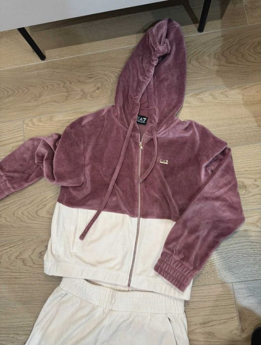 Дамски екип EA7*