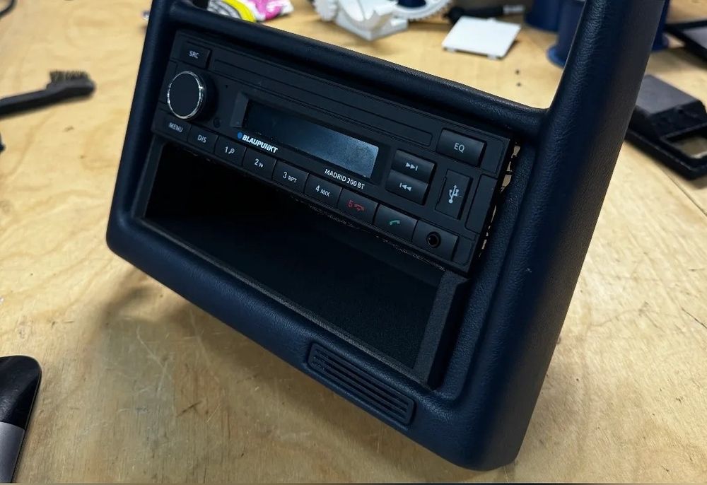 Предлагам услуги с 3д принтиране и консумативи за 3д принтери