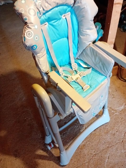 Scaun de masă copii