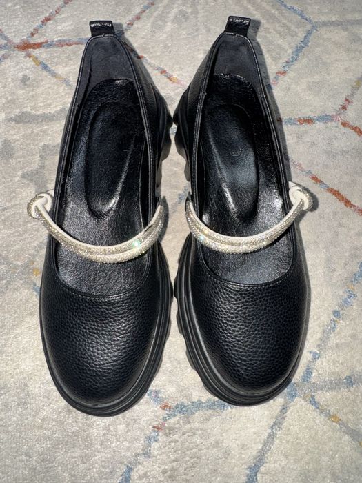 Женские туфли 38 маломерит