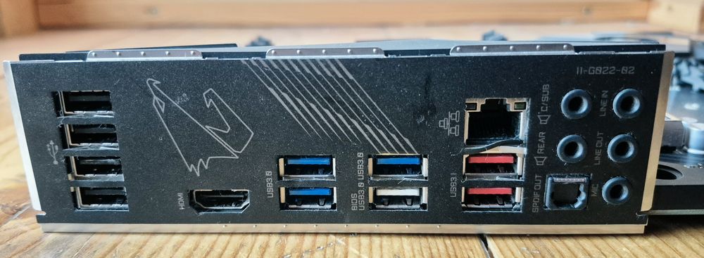 Placa baza gaming GIGABYTE X570 Aorus Elite AM4