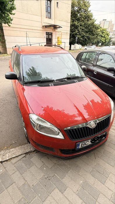 SKODA Fabia 2011 — imagine 4