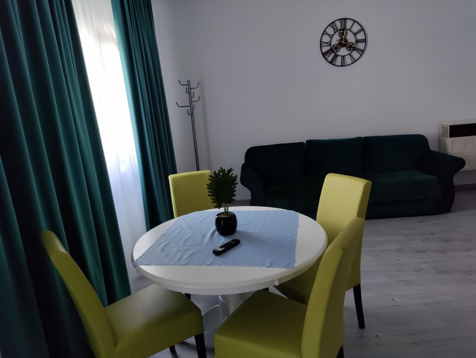 Chirie regim hotelier,Micro 17