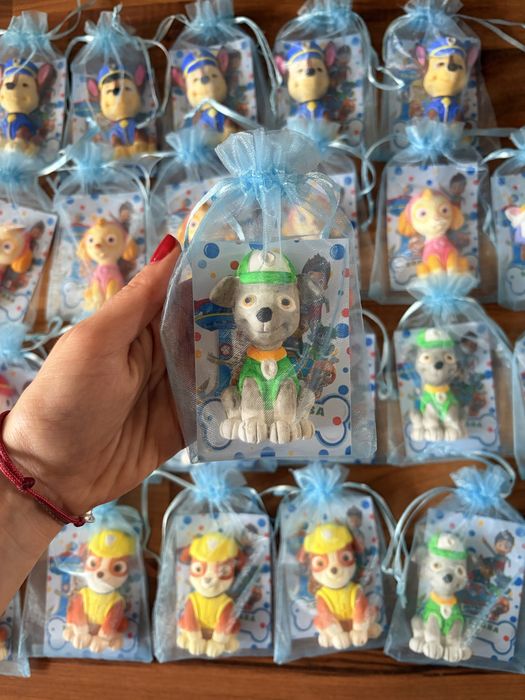 Подаръчета за гости на тема Пес Патрул